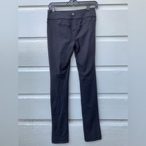 Lululemon athletic leggings size 6